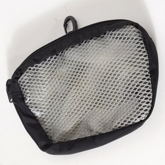 Lowepro Nova 4 Camera Shoulder bag - Picture 13 of 13